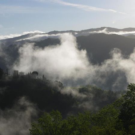 Bed and Breakfast Vinco Castel del Rio Экстерьер фото