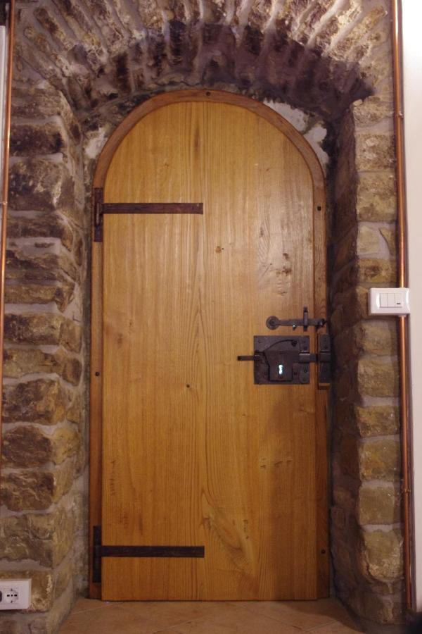 Bed and Breakfast Vinco Castel del Rio Экстерьер фото